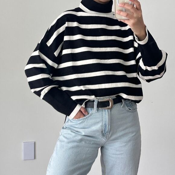 Black and white knit turtleneck elegant sweater minimalist L - Picture 4 of 7